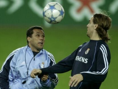 Luxemburgo, en un entrenamiento con Woodgate.