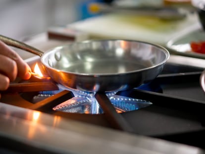 Calienta de manera muy rápida y permite un control más preciso de la temperatura. GETTY IMAGES.