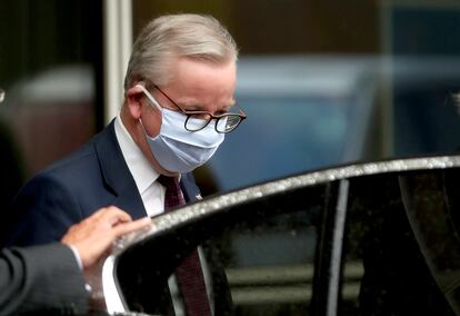 Michael Gove, jefe de gabinete de Boris Johnson, tras su encuentro en Bruselas con el vicepresidente de la Comisión Maors Sefcovic, este lunes.