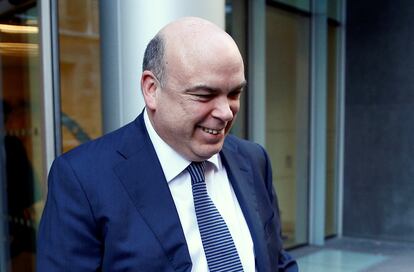 FILE PHOTO: British entrepreneur Mike Lynch leaves the High Court in London, Britain March 25, 2019. REUTERS/Henry Nicholls/File Photo