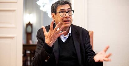 Philippe Aghion.