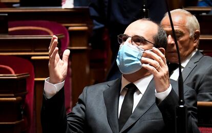 El primer ministro francés, Jean Castex, con mascarilla antes de su discurso ante el Senado este jueves.
