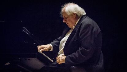 El pianista ruso Grigory Sokolov en el concierto del Festival de Torroella de Montgr&iacute;.