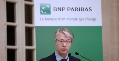 El CEO del banco BNP Paribas, Jean-Laurent Bonnafe, presenta los resultados anuales de la entidad durante la rueda de prensa celebrada este mi&eacute;rcoles en Par&iacute;s.