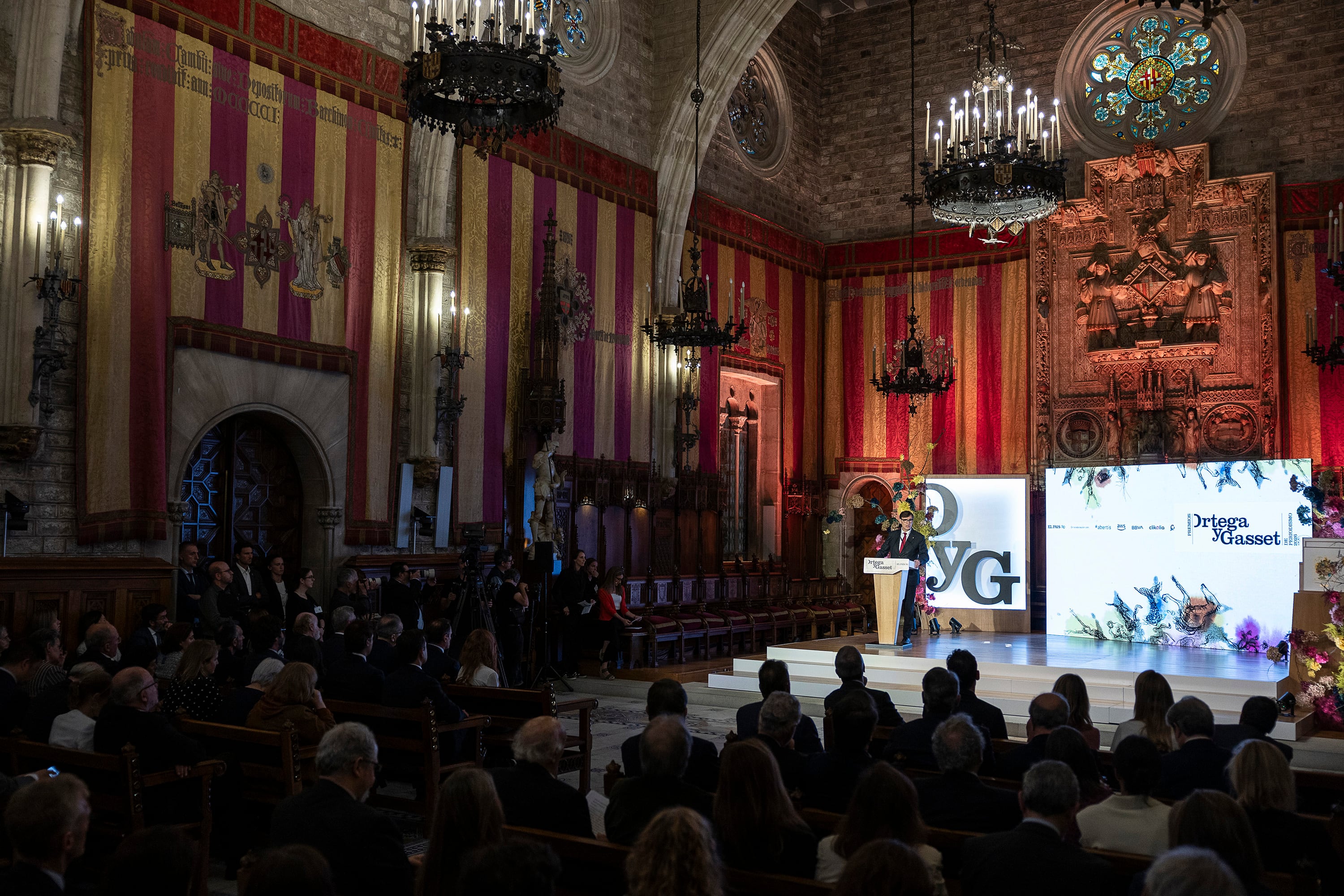 El presidente de la Generalitat, Salvador Illa interviene durante la ceremonia de entrega de premios Ortega y Gasset. 


