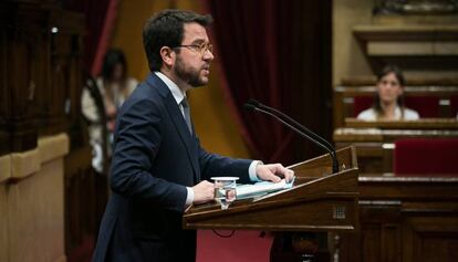 El vicepresident Pere Aragonès expone los Presupuestos en el Parlament.