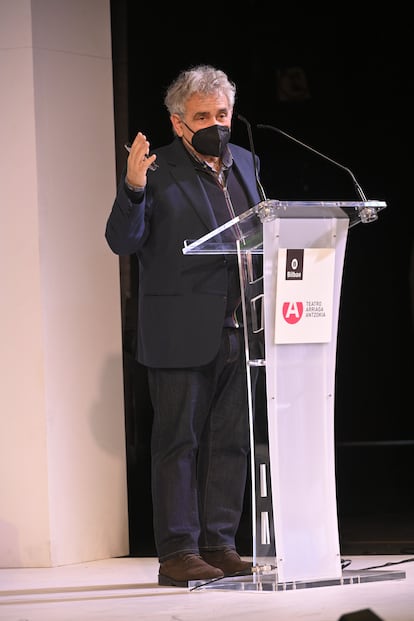 Bernardo Atxaga, durante su intervención.