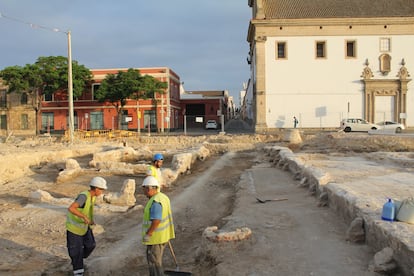 Excavación arqueológica en el aparcamiento de Pozos Dulces, en El Puerto de Santa María (Cádiz).