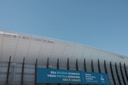 Fachada dell nuevo parque municipal y del polideportivo Isabel Salgado.