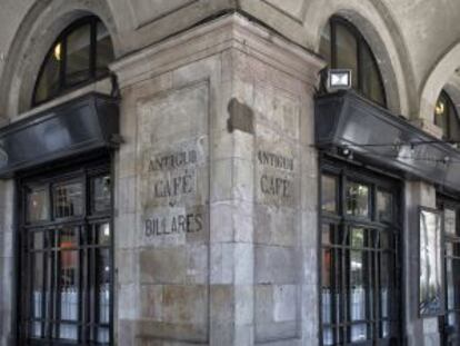 El Siete Puertas era un café con billares y timbas.