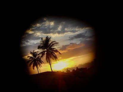 Juan Manuel Esian Kisongo capturó esta imagen, para él "una visión poética, personal e íntima sobre el cielo, las nubes y la luz de Bata".