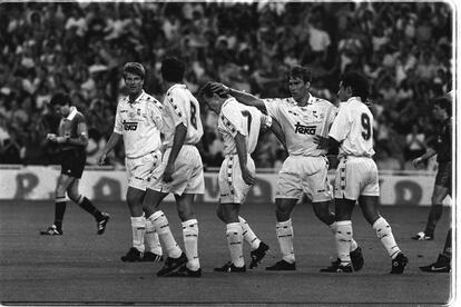 Partido homenaje a Butragueño por su baja del Real Madrid.