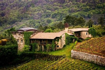 Bodega y hotel Vi&ntilde;a Me&iacute;n, en Leiro (Ourense).