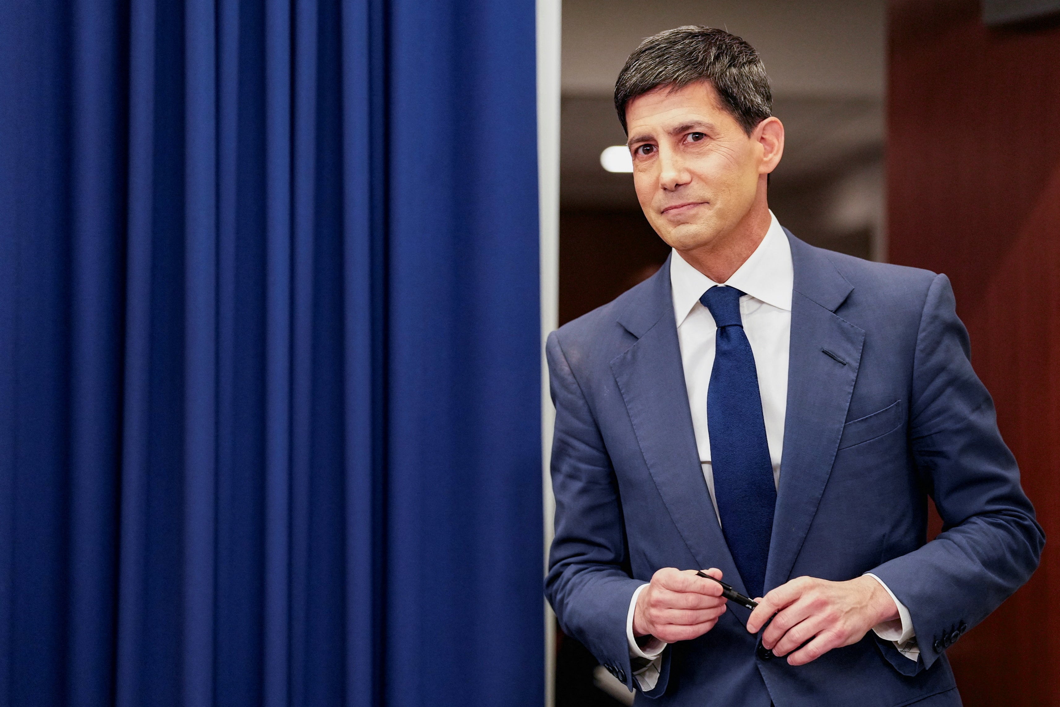 Warsh, presidente de la Fed, debuta en Europa con tres mensajes
