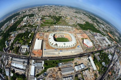 Imagem aérea da Arena da Amazônia, em Manaus