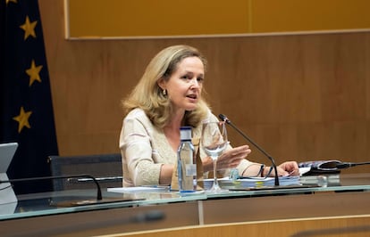 La vicepresidenta primera del Gobierno y ministra de Asuntos Económicos, Nadia Calviño.