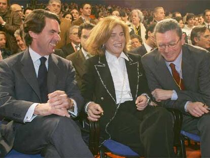 José María Aznar, Ana Botella y Alberto Ruiz-Gallardón, en la inauguración de la convención del PP.