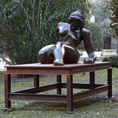 Mujer de bronce nº5, 2000