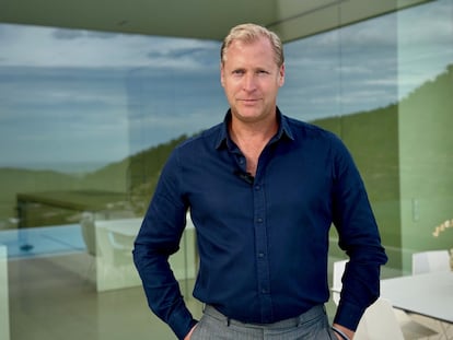 Sven Odia se incorpora como socio y presidente ejecutivo de Spain Sotheby’s International Realty. Comenzó en Mallorca como empresario y socio licenciatario de Engel & Völkers. Tras llevar a cabo la reestructuración de la compañía en la isla, fundó Engel & Völkers International tres años después junto a Christian Völkers, convirtiéndose en socio director. Ha expandido a más de 30 países la firma en la que ha llegado a ser director ejecutivo global y presidente.