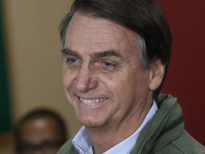 Jair Bosonaro vota no Rio de Janeiro neste domingo, 28