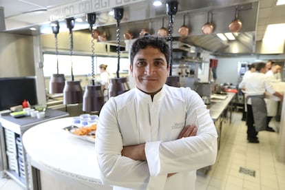 Mauro Colagreco, en la cocina de Mirazur en 2019.