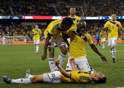 James Rodríguez celebra su gol a Canadá
