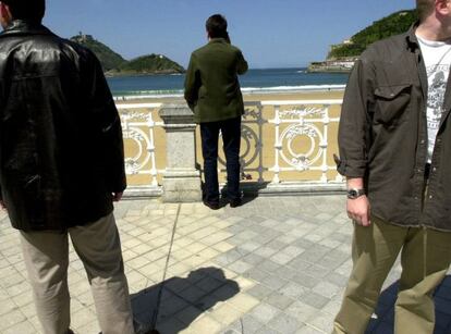Bodyguards protecting their client in the northern city of San Sebastián.