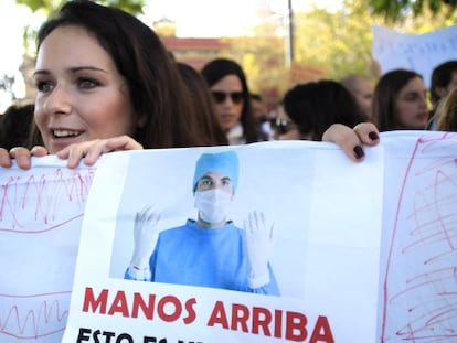 Un a de las manifestaciones de los MIR de Sevilla.