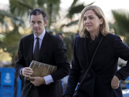 Cristina de Borbó i Iñaki Urdangarin, a l'entrada del jutjat.