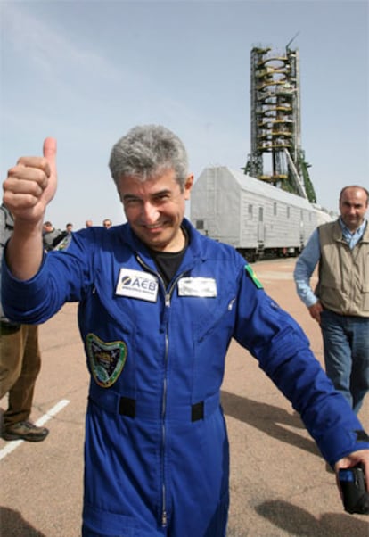 Marcos Pontes, primer brasileño que viajará al espacio, partirá el próximo jueves a la Estación Espacial Internaciona a bordo del cohete ruso "Soyuz".