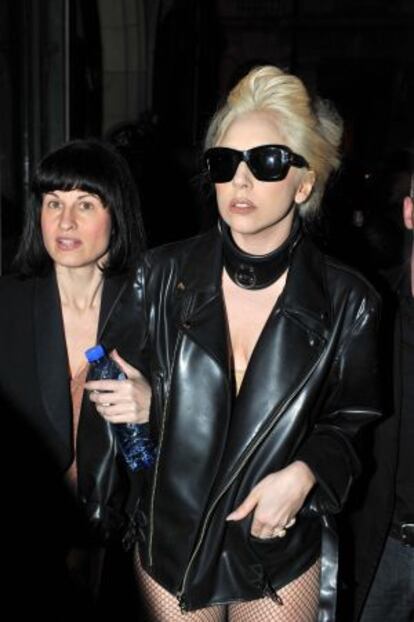 Lady Gaga, con su ex asistente personal Jennifer O'Neill.