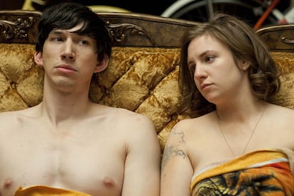 Adam Driver - Pese a que en Girls, la serie de Lena Dunham que le catapultó a la fama, no dejó espacio a la imaginación en lo que a desnudos integrales y escenas de sexo se refiere, Driver todavía no se ha visto obligado a quitarse la ropa por el guion de ninguna de sus aventuras cinematográficas. A pesar de todo, solo con el pecho descubierto de Kylo Ren en la última trilogía de Star Wars fue suficiente para que germinara un reto viral en las redes sociales.