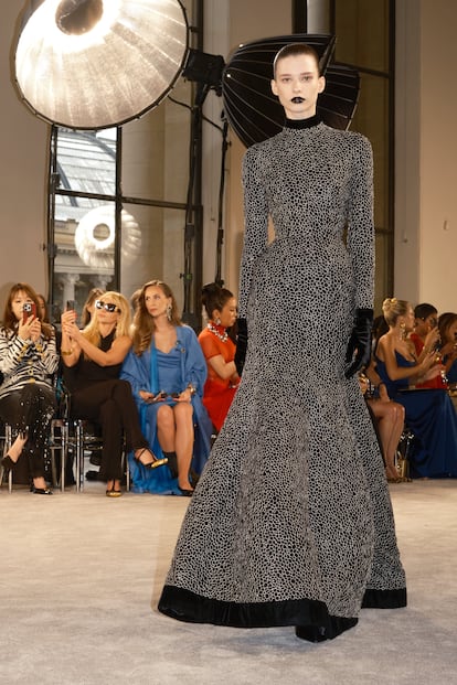 SCHIAPARELLI ALTA COSTURA O-I 2025/26 Desfile