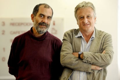 Guillermo Monteforte, a la izquierda, junto a Félix Zurita, durante su estancia en Bilbao.