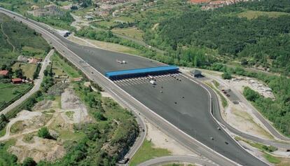 Autopista AP-6, gestionada por Abertis, en una imagen facilitada por la compañía.