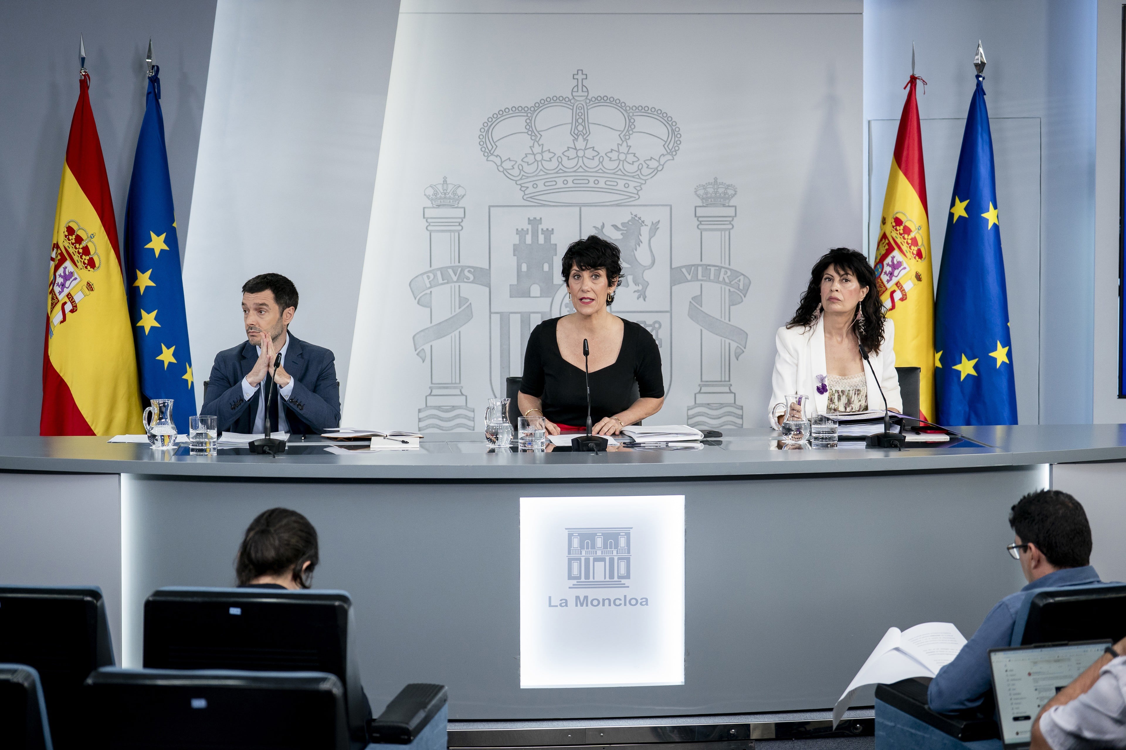 El Gobierno trata de retomar la iniciativa con un ‘sprint’ final con políticas de vivienda y sanidad