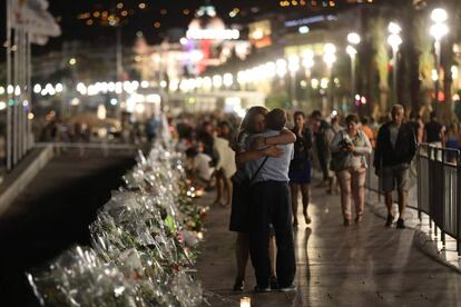 Memorial en Niza en julio de 2016 tras el atentado que caus&oacute; la muerte de 86 personas