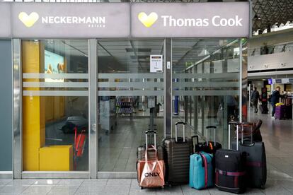 Oficina cerrada de Thomas Cook en el aeropuerto de Fráncfort