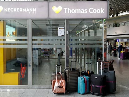 Oficina cerrada de Thomas Cook en el aeropuerto de Fráncfort