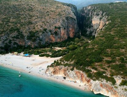 La playa de Gjipe, en la zona de Himarë (Albania).