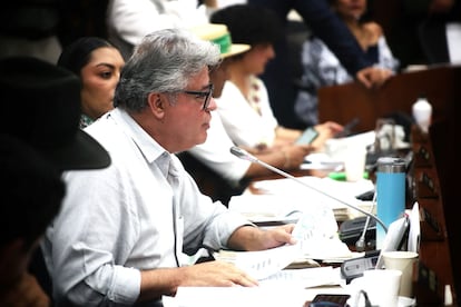 El senador Wilson Arias durante la sesión de este martes en el Congreso de Colombia.