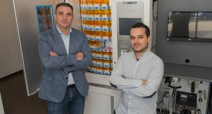 Asier Zubillaga y Francisco García, fundadores de Farmadosis.