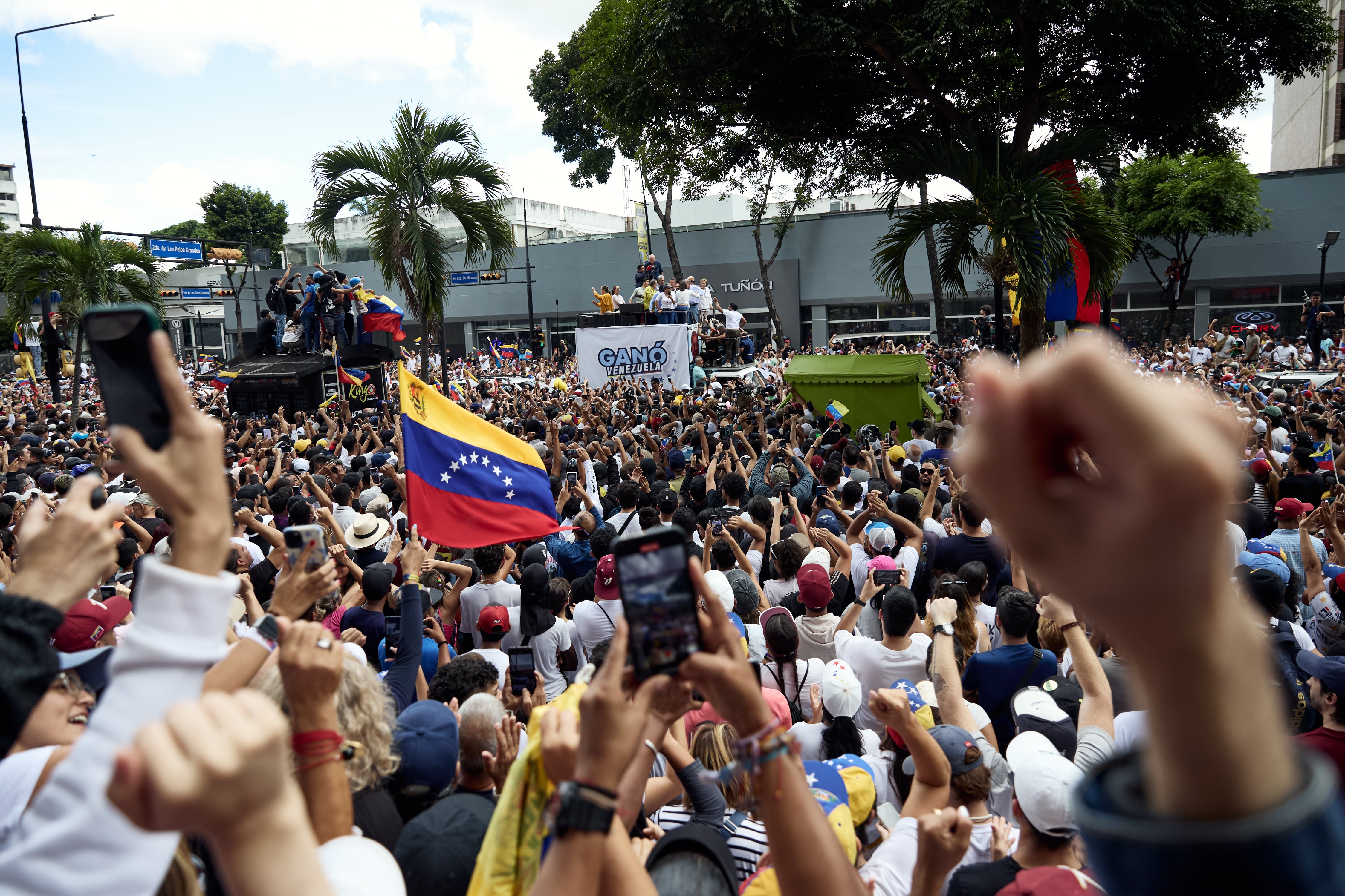 El chavismo incrementa los ataques contra los líderes opositores y sigue sin aportar las actas