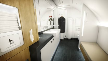 Además, lejos de las incomodidades que sufren los viajeros en el grisáceo y pequeño baño de clase turista, en Lufthansa el pasajero de primera clase dispone de un baño exclusivo, amplio y moderno. Es más, tiene un agradable banco de cuero perfecto para dejar la ropa mientras uno se pone el pijama de regalo. Un billete entre los aeropuertos de Fránkfort (Alemania) y el JFK (Nueva York), sentado en una de sus ocho cabinas de primera clase, cuesta desde 7.300 euros.  Más información: <a href="https://www.lufthansa.com/es/es/Lufthansa-First-Class-y-Lufthansa-Private-Jet" target="_blank">www.lufthansa.com</a>