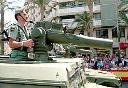 Almería acogió ayer la última jura de bandera de militares de reemplazo.