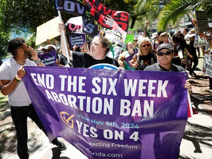 Protest against the six-week abortion rule on April 13 in Orlando, Florida.