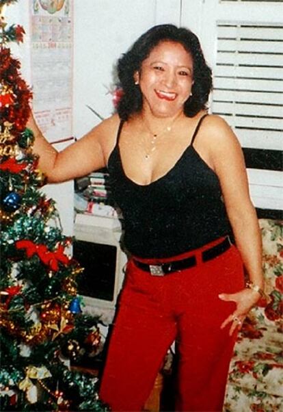 Foto tomada en Navidad de Jenny Patricia Aylla, de 41 años, que murió anoche en Murcia tras recibir cinco cuchilladas.