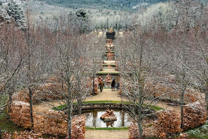 Vista del arbolado y jardines del Palacio Real de La Granja, que acaba de cumplir 300 años.