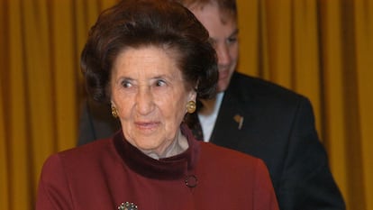 Mar&iacute;a Font, viuda de Llu&iacute;s Carulla. 