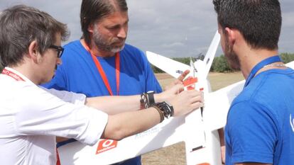 El dron lleva una tarjeta SIM por la que se le controla a través de la red 4G.